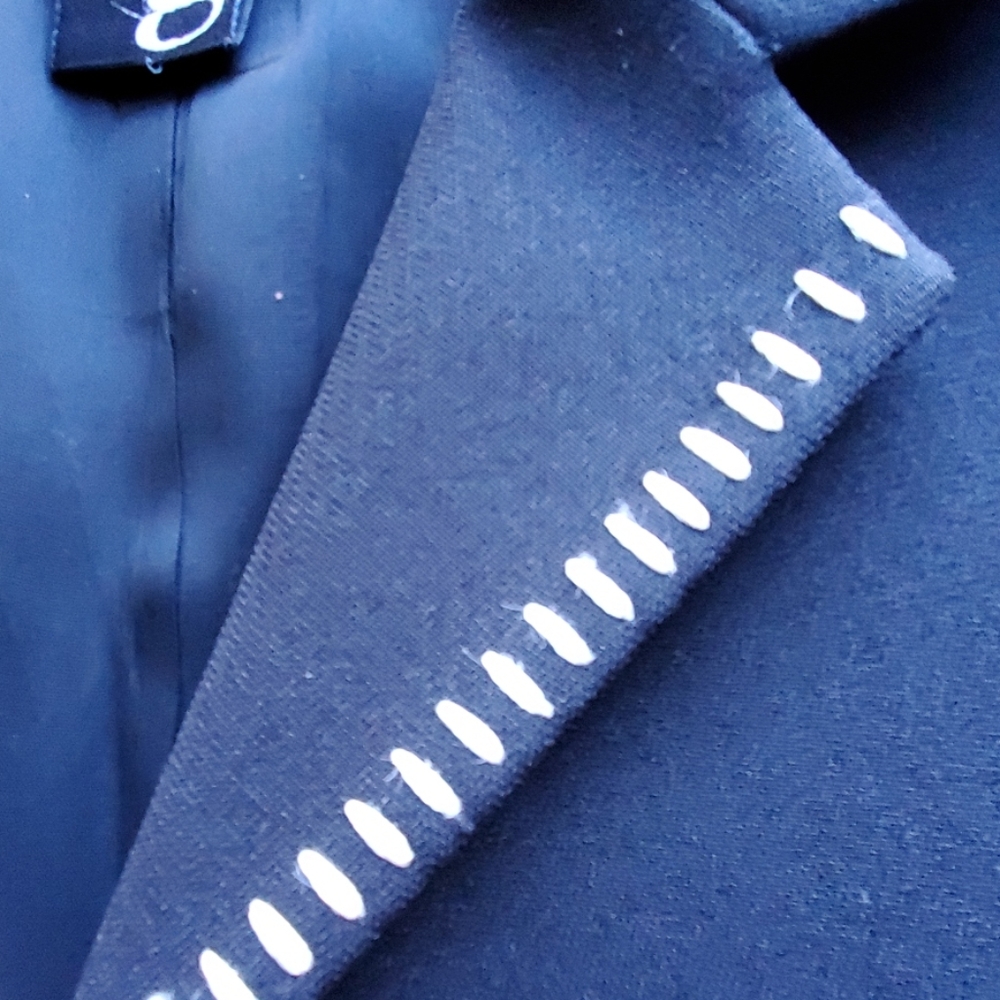 G Essentials Lightweight Coat - image 6